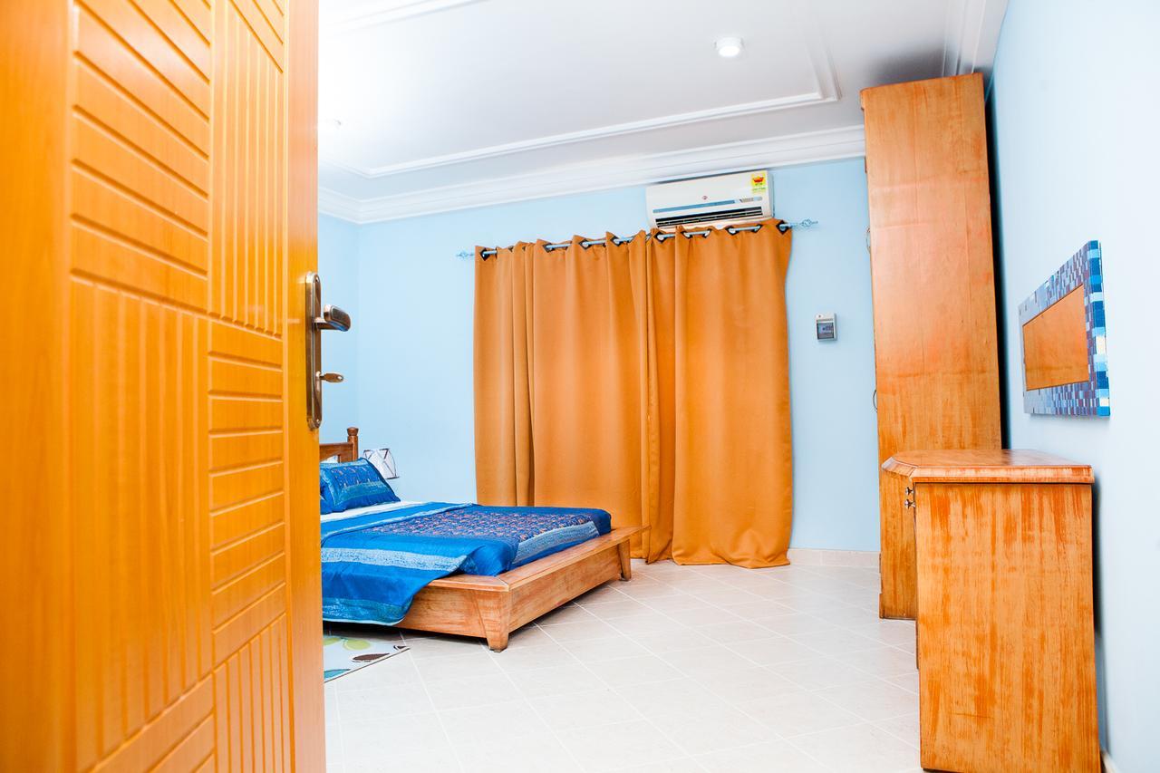 Maxwell Court Apartments 阿克拉 外观 照片